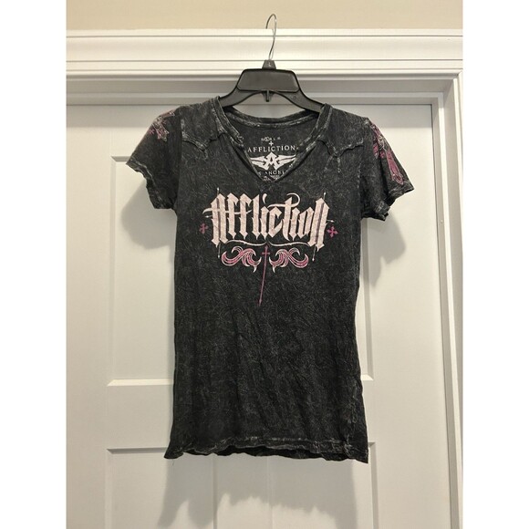 Y2K Affliction 90s Grunge Era Buckle Baby Doll Tee Shirt Size Small Angel Wings - Picture 1 of 8